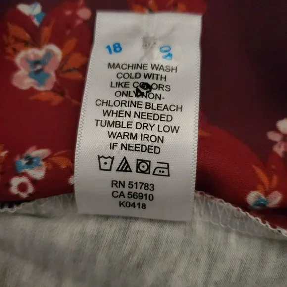 Maurices Women's Floral Multi-Print Sleeveless V-Neck Top Heather Gray/Red Large - Picture 9 of 12